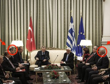 Γιατί φορούσαν πολιτικά οι Α/ΓΕΕΘΑ Ελλάδος και Τουρκίας στην συνάντηση Πρ. Παυλόπουλου-Ρ.Τ. Ερντογάν; (φωτό)